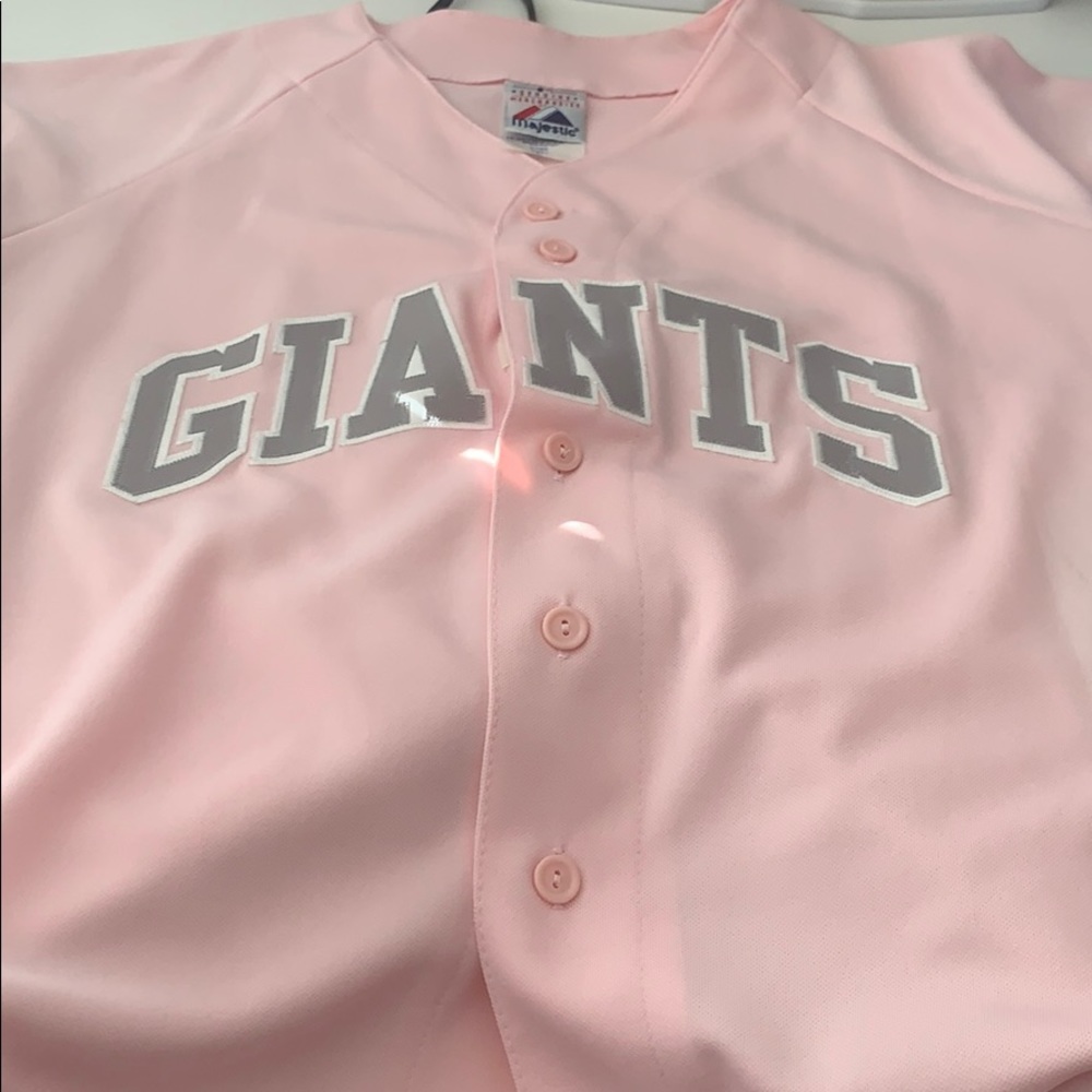 Giants Woman’s Pink Jersey
